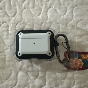 ⭕️4FOR $8.00⭕️ Max Protection Slim Case AirPods Pro